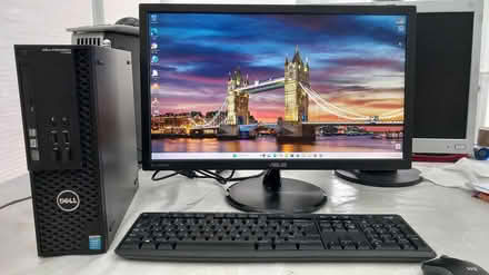 Photo of free PC, monitor, keyboard, mouse (Heybridge CM9) #1