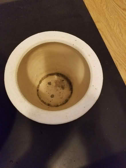 Photo of free Plant pots (Hunt Club) #2