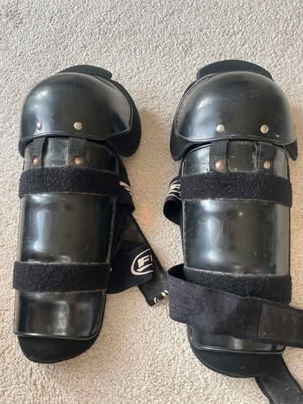 Photo of free MX Off-road knee guards (Yarnton ox51nd) #1