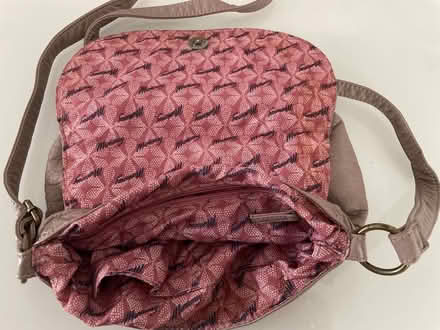 Photo of free Small Pink Mantaray Bag (Guildford, GU2) #3