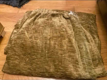 Photo of free Very Large Lined Curtain (Cheshunt En8) #1