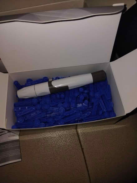 Photo of free Blood glucose testing machine (Milnsbridge HD3) #4