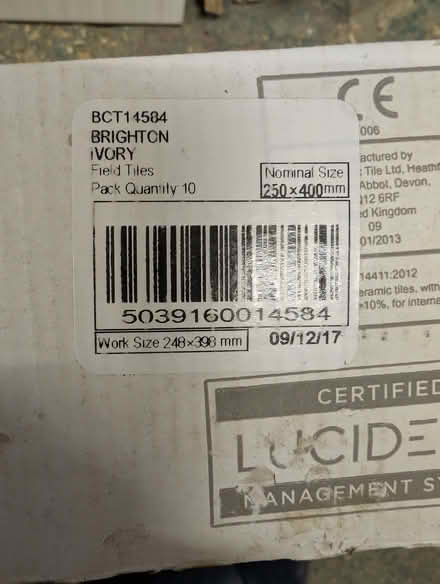 Photo of free Unopened pack of 10 bathroom titles 25x40cm (Kidlington OX5) #1