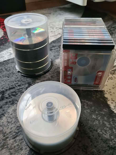 Photo of free A pile of blank cds (Kings Heath B13) #1