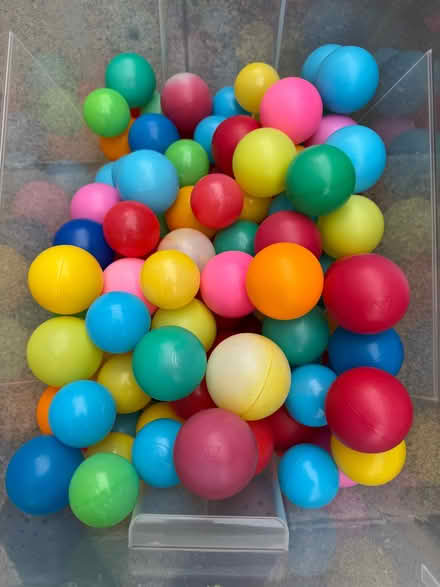 Photo of free Ball pit balls (South Reading RG2) #1