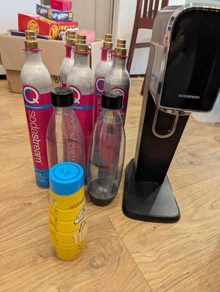 Photo of free Soda stream bundle (S10 Crookes) #1