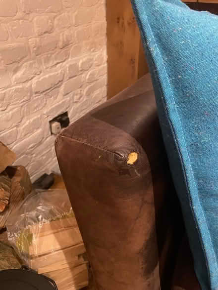 Photo of free Brown leather sofa (Lower Clapton E5) #3