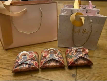 Photo of free Gift Bags (Cheshunt En8) #1