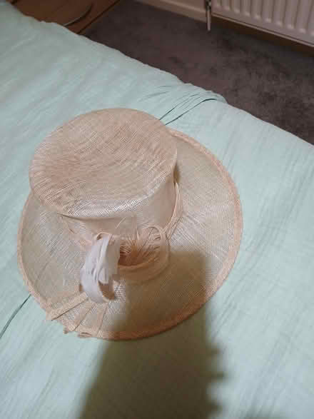 Photo of free Another wedding hat (Crewe, Rope) #1