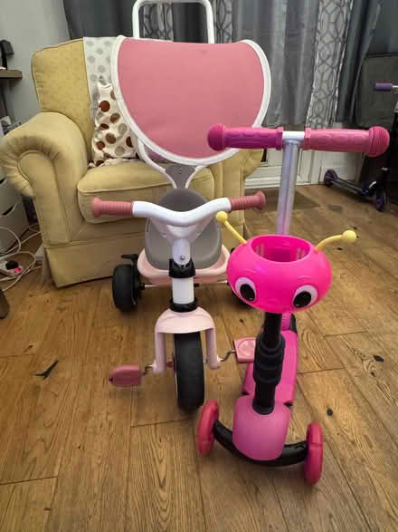 Photo of free Toddlers Tricycle and Scooter (N11) (Bounds Green N11) #1