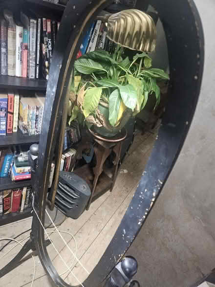 Photo of free Standing mirror (Bohemia TN37) #2