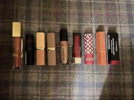 Photo of free New branded lipsticks (Cambridge GL2) #1