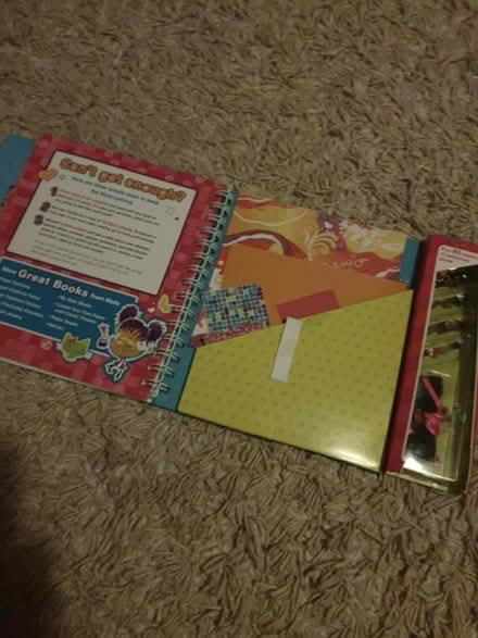 Photo of free Klutz origami fashion (BS16) #2