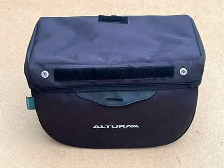 Photo of free Altura 5 litre Handlebar bag (St Stephens AL3) #2