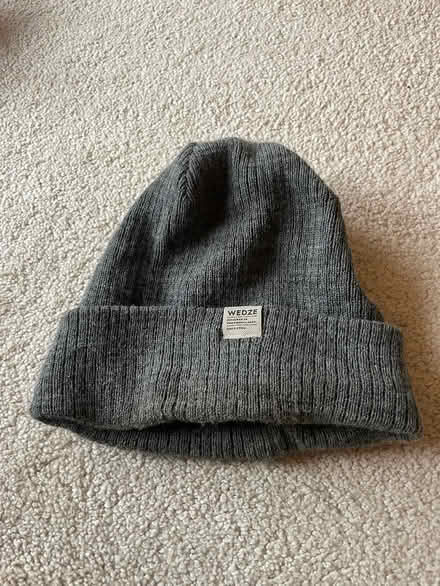 Photo of free Woollen hat (Yarnton ox51nd) #1