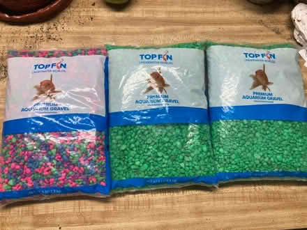 Photo of free Aquarium gravel (Creve Couer) #1