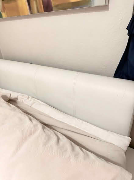 Photo of free Bed, tv (Kingston Upon Thames KT2) #4