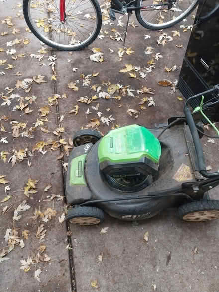 Photo of free Electric lawnmower 80v (Crystal mn) #2