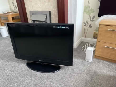Photo of free Samsung Tv (Worcester Park KT4) #1