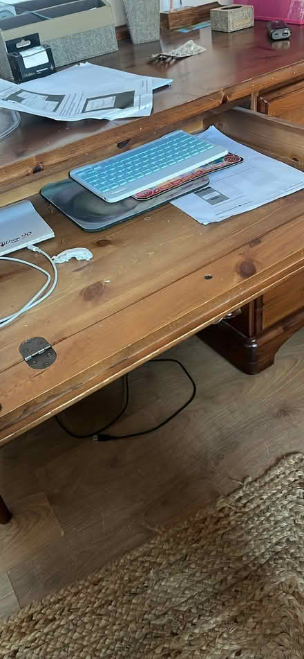 Photo of free Ducal Desk (SG6) #1