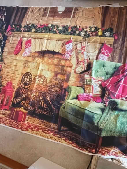Photo of free Christmas photo backdrop (Yarnton ox51nd) #2