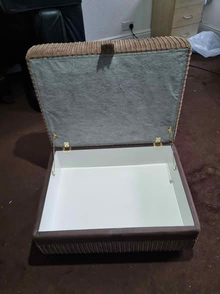 Photo of free Pouffe (DE21) #1