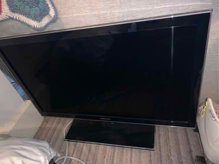 Photo of free Samsung TV (Malvern Link WR14) #1