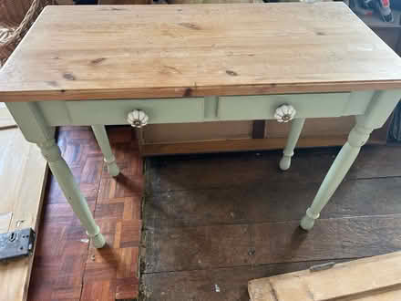 Photo of free Small dressing table (OX17 3NY aynho) #1