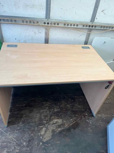 Photo of free Desk & Units (Crystal Palace) #1