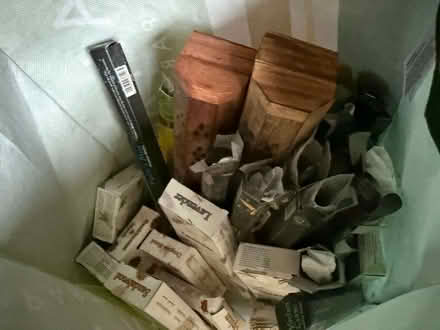 Photo of free bag of incense sticks and cones, including 2 holder boxes (Earlswood RH1) #1