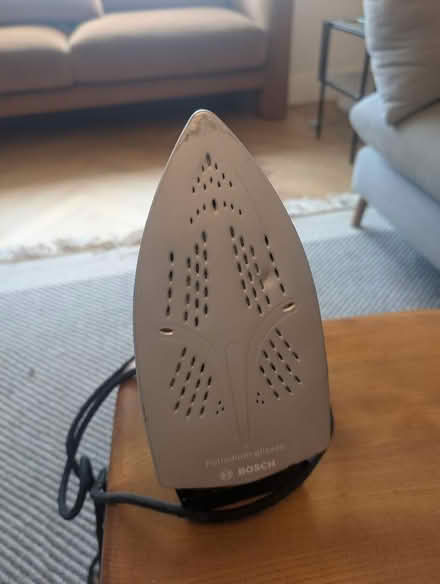 Photo of free Iron and Ironing Board (Leigh-on-Sea SS9) #3