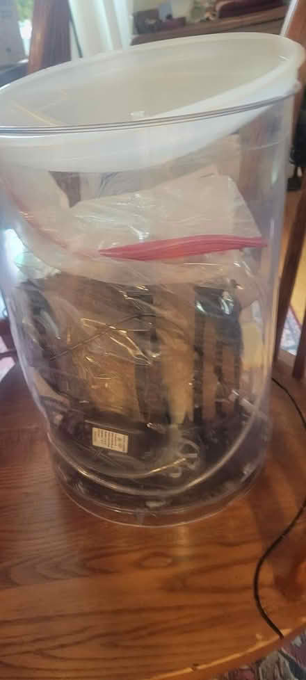 Photo of free 3 gallon fish tank (Westford, Nabnasset area.) #2