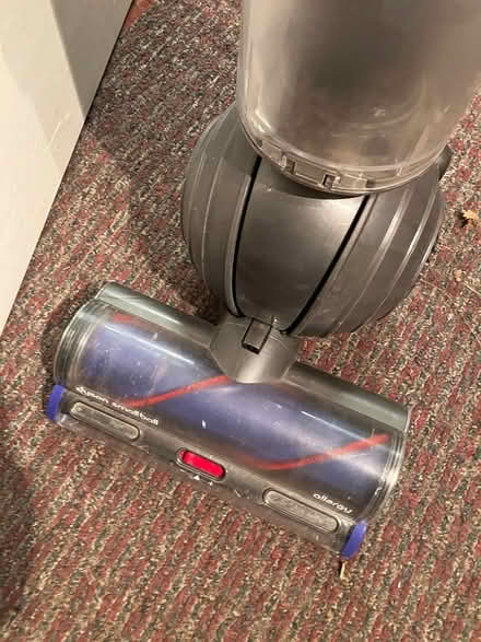Photo of free Dyson Ball Vacuum Hoover (LD8) #4