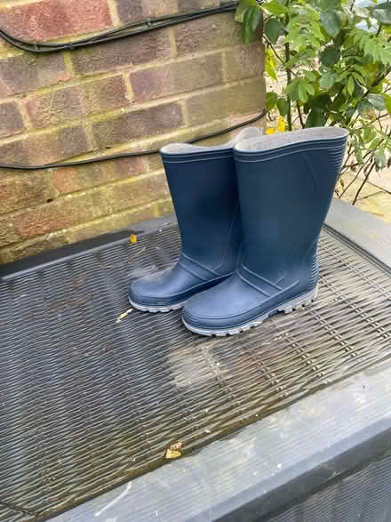 Photo of free Children’s wellies (Ashurst) #1