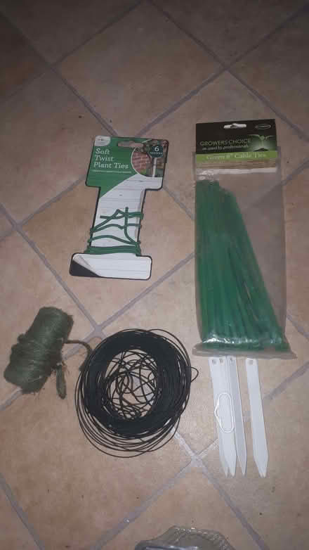 Photo of free Gardening Bits (Cressex HP12) #1