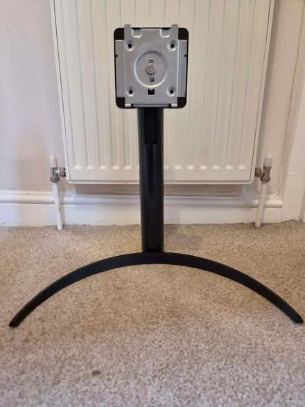 Photo of free Stand for LG monitor (Cliffe BN7) #2