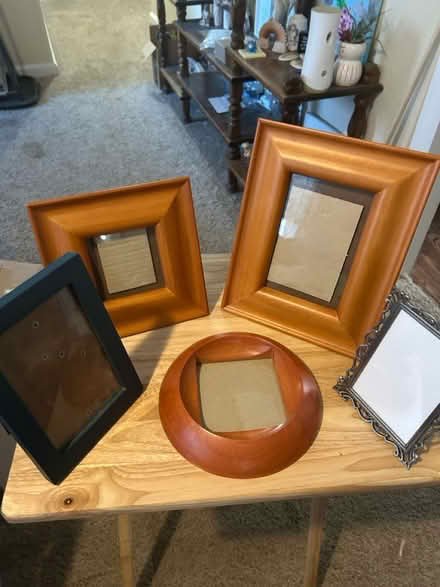 Photo of free Assorted picture frames (Hollywood, MD) #1