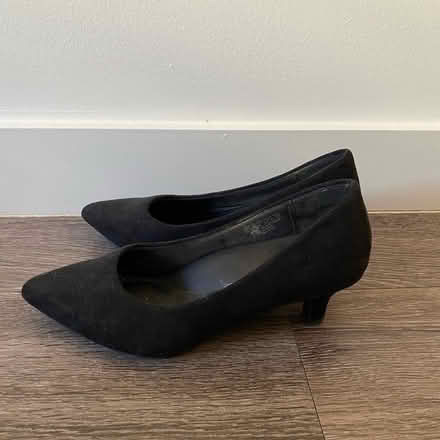 Photo of free Black kitten heels (size 5.5) (Bethesda, MD) #3