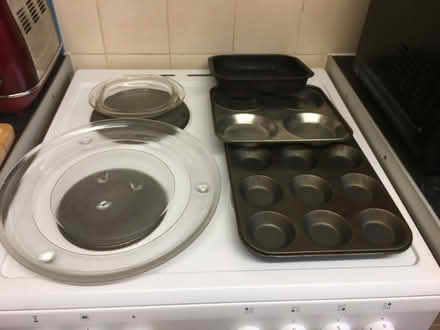 Photo of free Cooking trays & Microwave dish (Welshpool SY21) #1