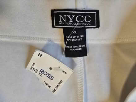 Photo of free White Skirt (NYCC XL) NWT (West 7th) #4
