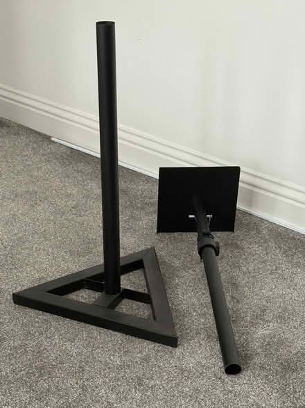 Photo of free Speaker stands (UB6) #3