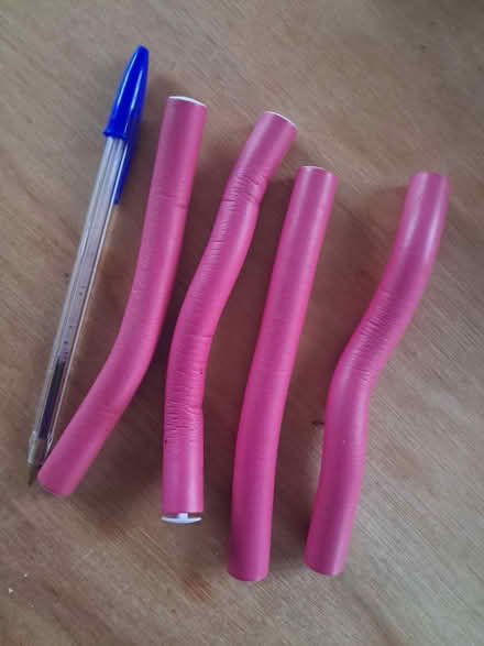 Photo of free To curl hair (Harpenden) #1