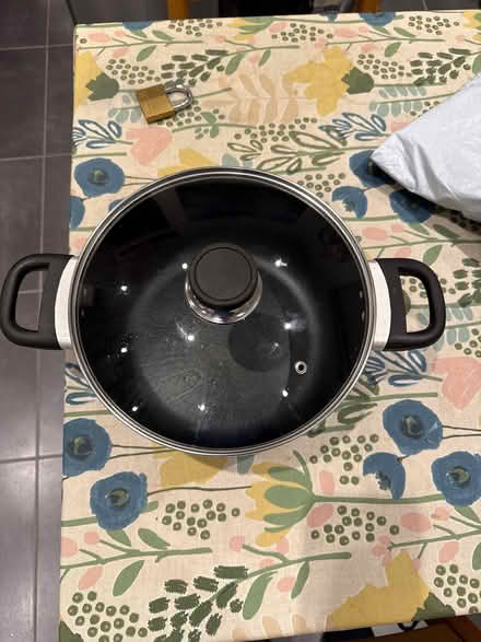 Photo of free 24cm john lewis stockpot pan with lid (Walstead RH16) #2
