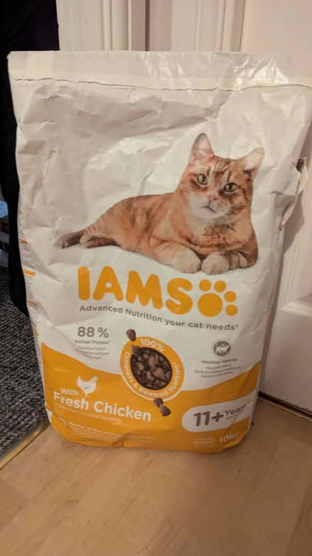 Photo of free Iams Dry Cat Food (Malvern Link WR14) #1