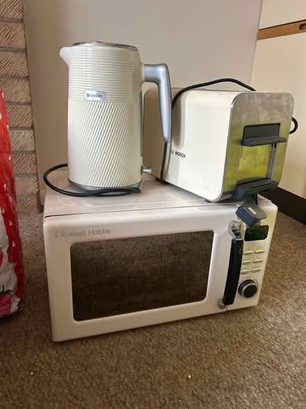 Photo of free Microwave kettle and toaster (Thetford IP24) #1