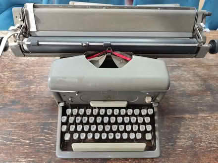 Photo of free Imperial 60 wide carriage typewriter (Finsbury Park N4) #1