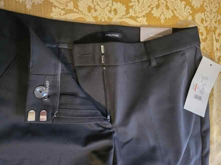 Photo of free Black Cropped Trousers Maurices 3/4 (West 7th) #3