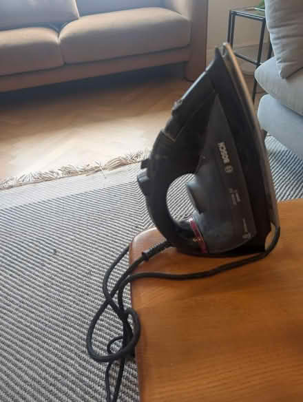 Photo of free Iron and Ironing Board (Leigh-on-Sea SS9) #1