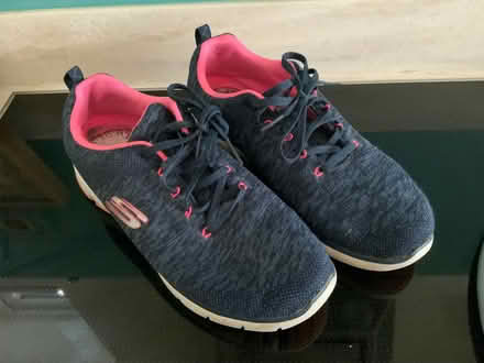 Photo of free Pair of Skechers light weight lace up trainers (Cheadle Hulme SK7) #2