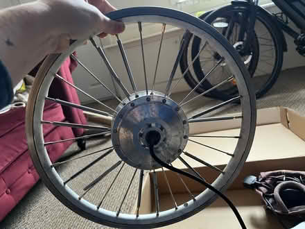 Photo of free Brompton e-bike conversion kit (Hadfield SK13) #2